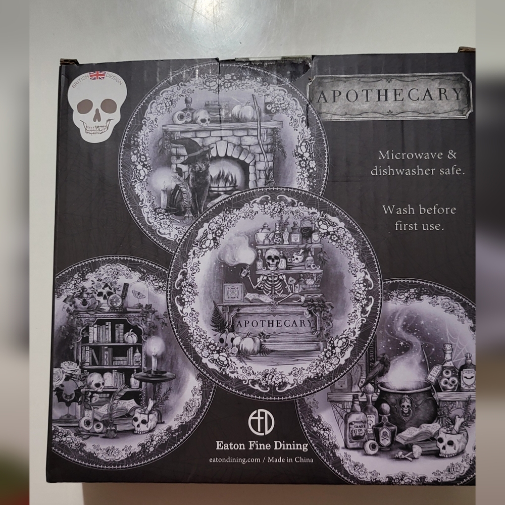 Eaton Fine Dining Apothecary Shop Appetizer  Desert Plates Set of 4 Halloween